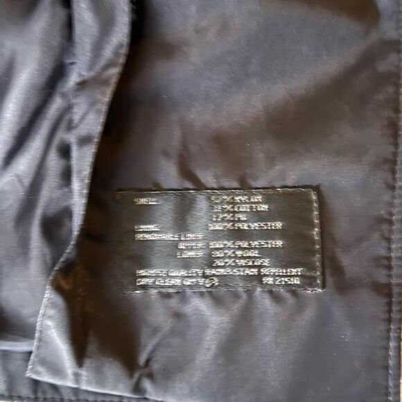 DKNY Mens Black Storm Coat with Zip Out Wool Lining & Many Pockets. Size 42R. - Picture 11 of 12